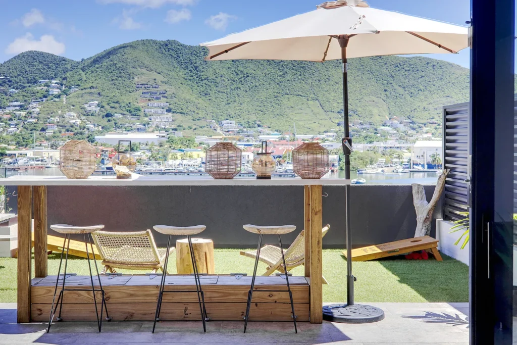Rooftop terrace apartment A107 The Hills Residence Simpson Bay Sint Maarten