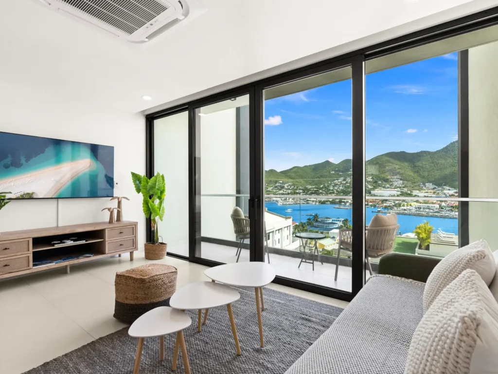 Stay and invest at The Hills Residence - Sint Maarten