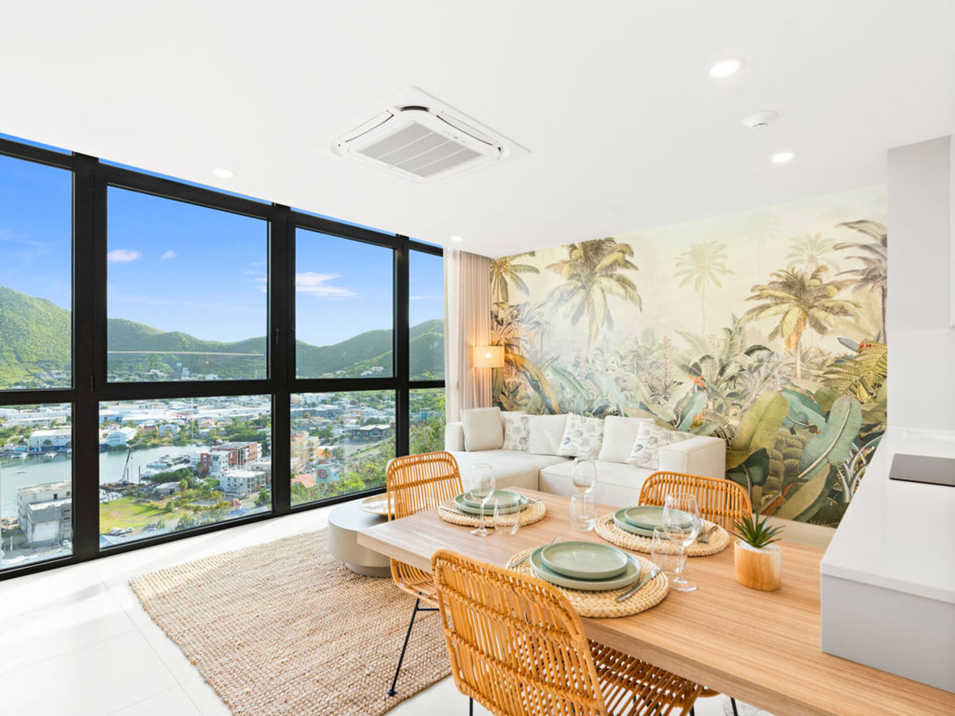 The Hills Residence - D421