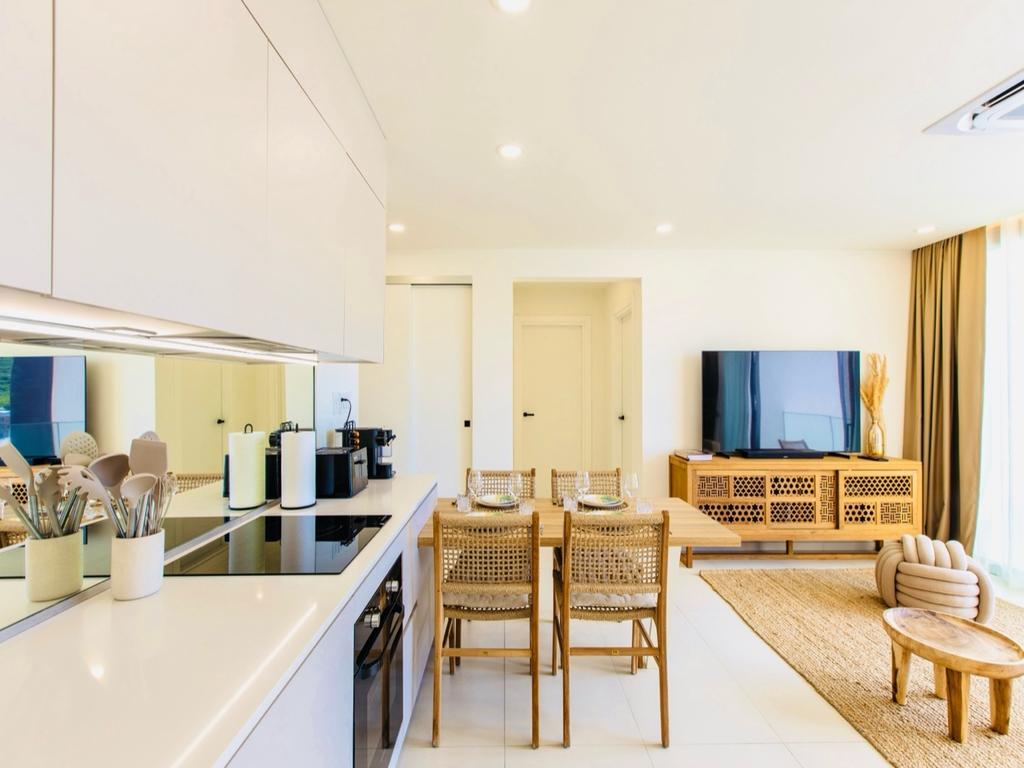 Rare Condo 3 Chambres à The Hills Residence, Simpson Bay