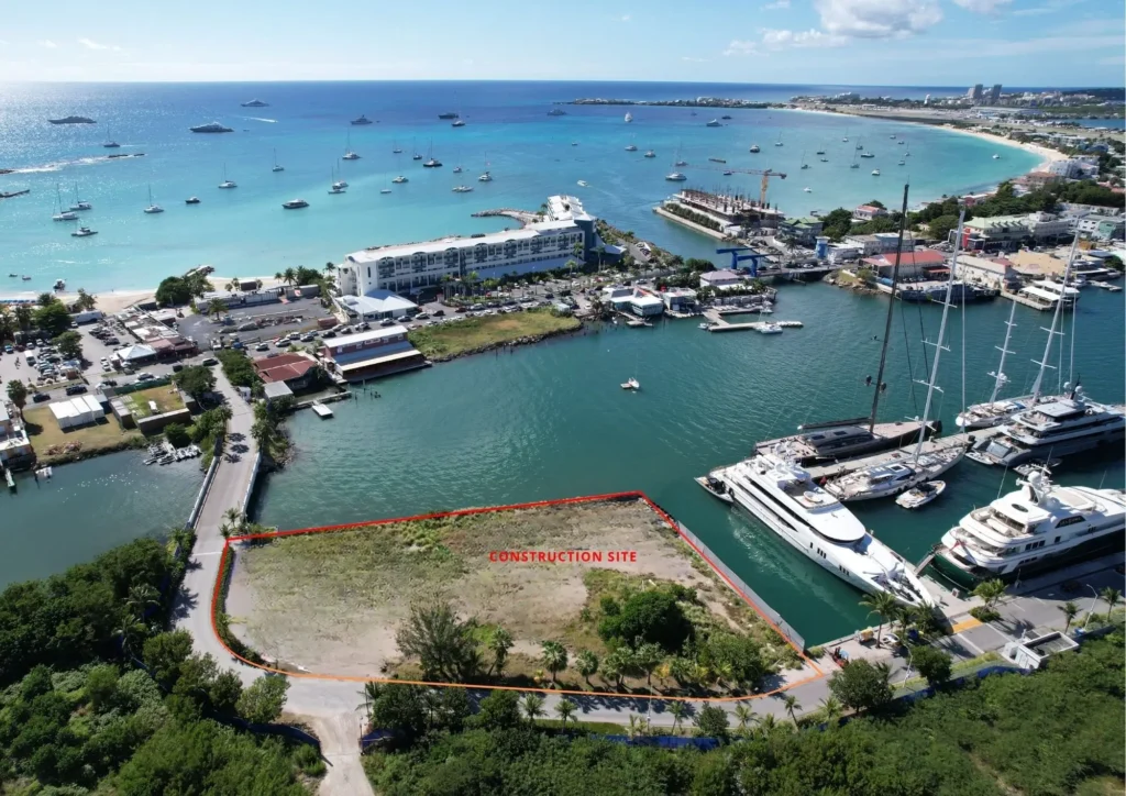 Isle de Sol location by the marina, new apartments for sale in Sint Maarten