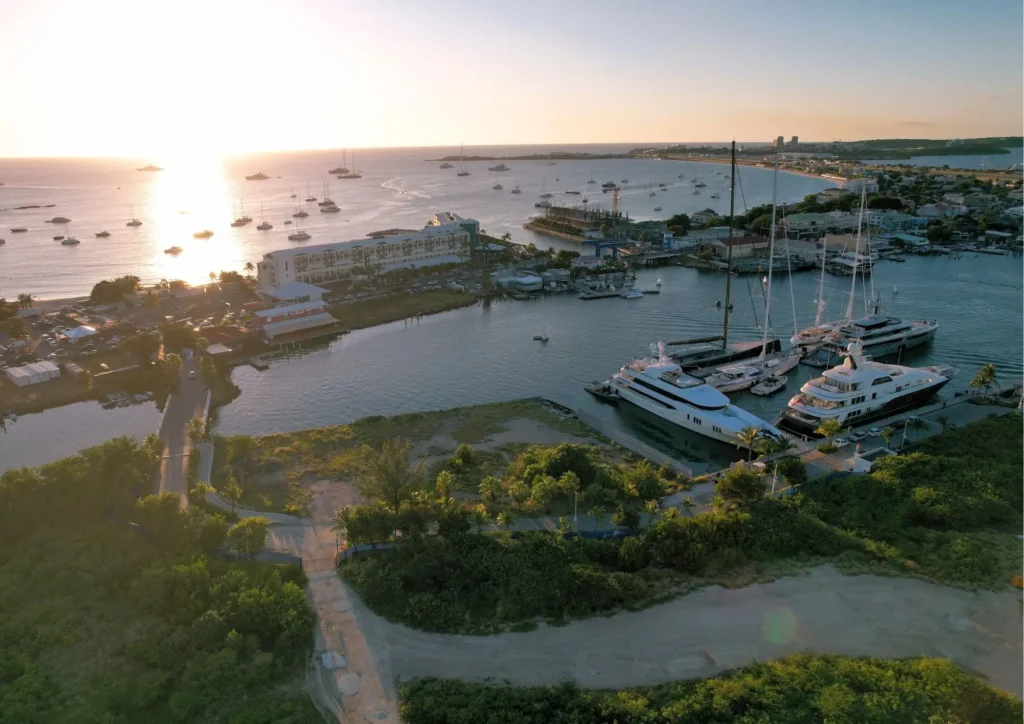 Snoopy Island St Maarten, waterfront location of the Isle de Sol condos
